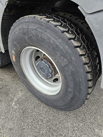 Truk jungkit MAN TGA35.440 8x6: gambar 25