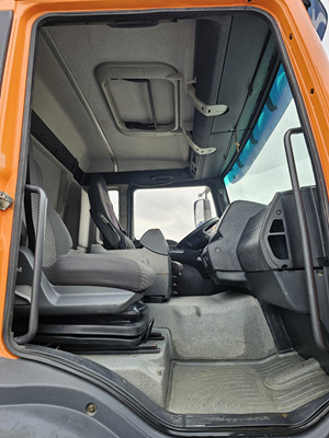 Truk jungkit MAN TGA35.440 8x6: gambar 14