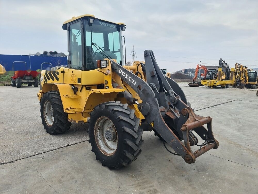 Volvo L40B - Wheel loader: gambar 5 Volvo L40B - Wheel loader: gambar 5