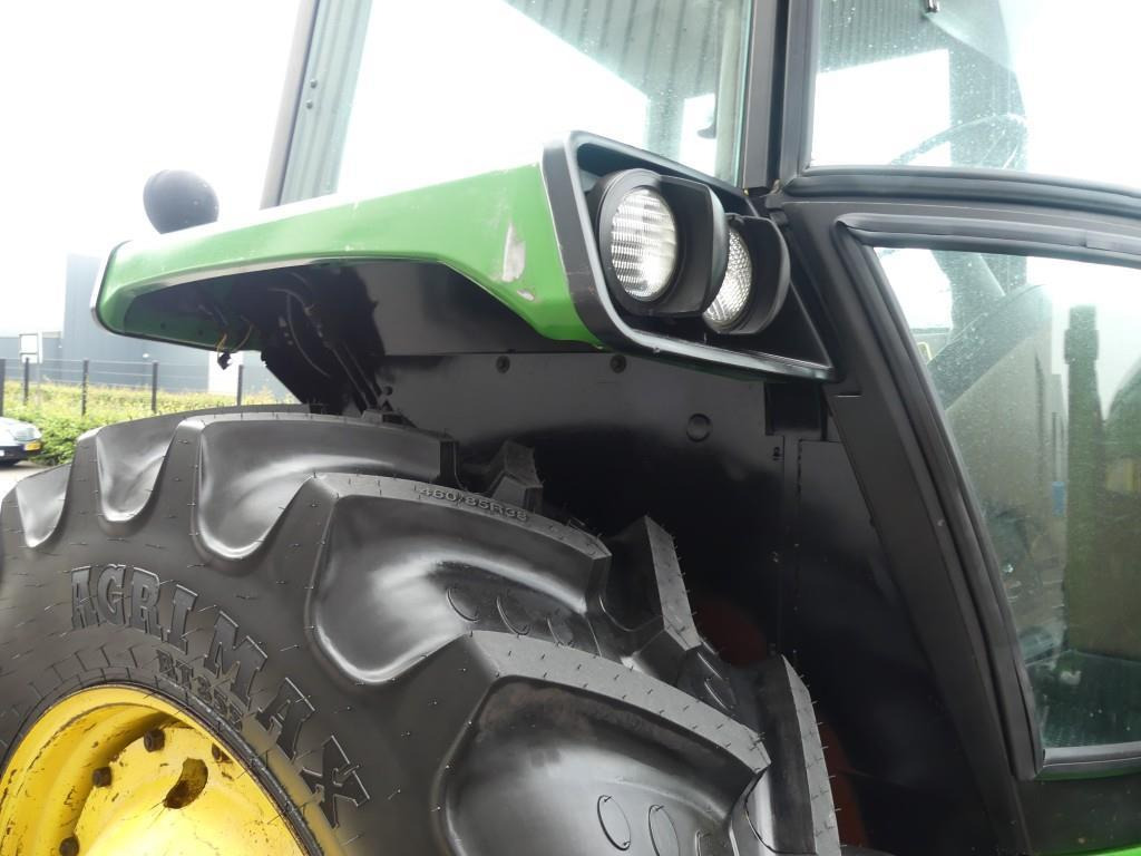 Traktor John-Deere 4450: gambar 10