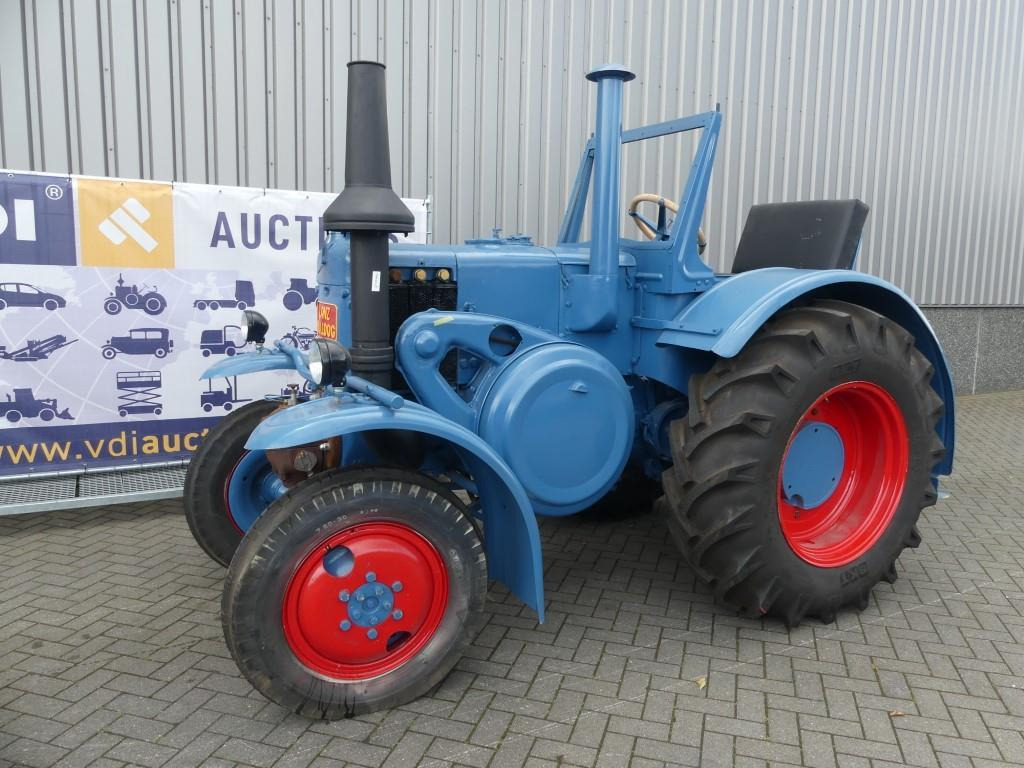 Lanz Bulldog D9506 - Traktor: gambar 3 Lanz Bulldog D9506 - Traktor: gambar 3
