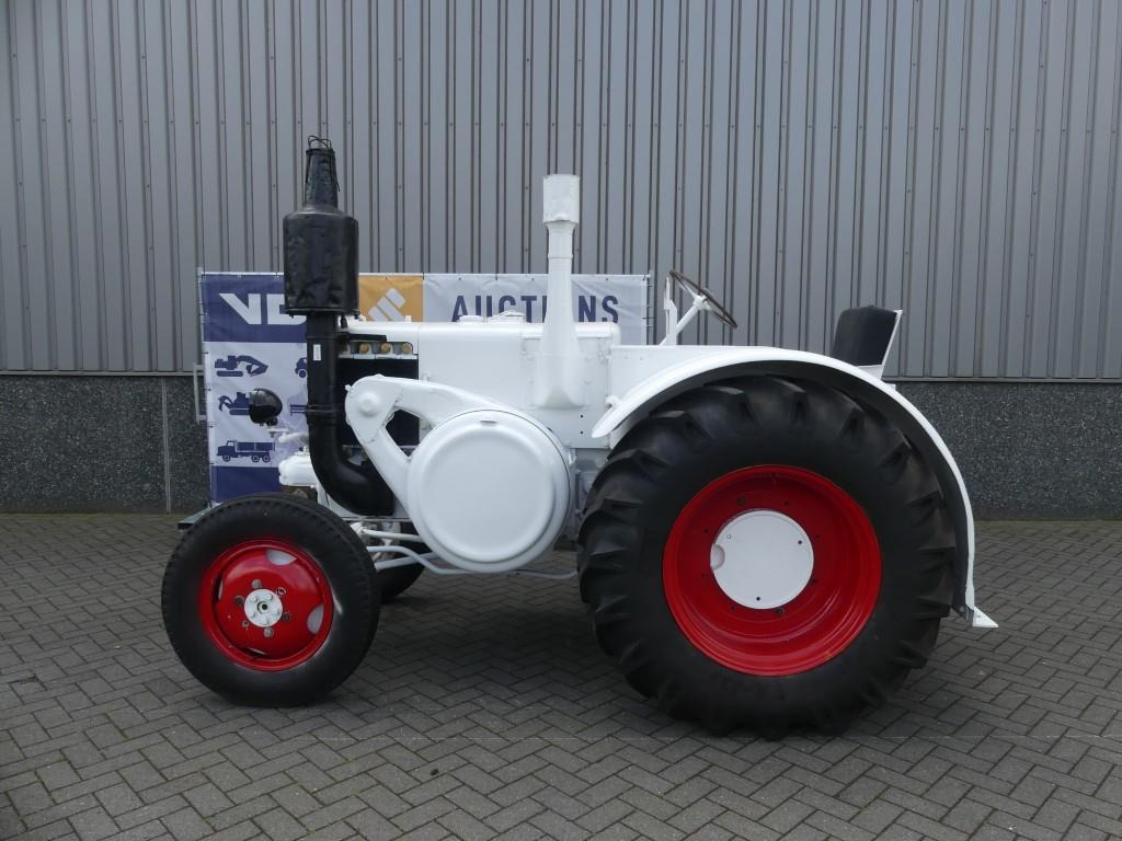 Lanz Bulldog D9506 - Traktor: gambar 3 Lanz Bulldog D9506 - Traktor: gambar 3