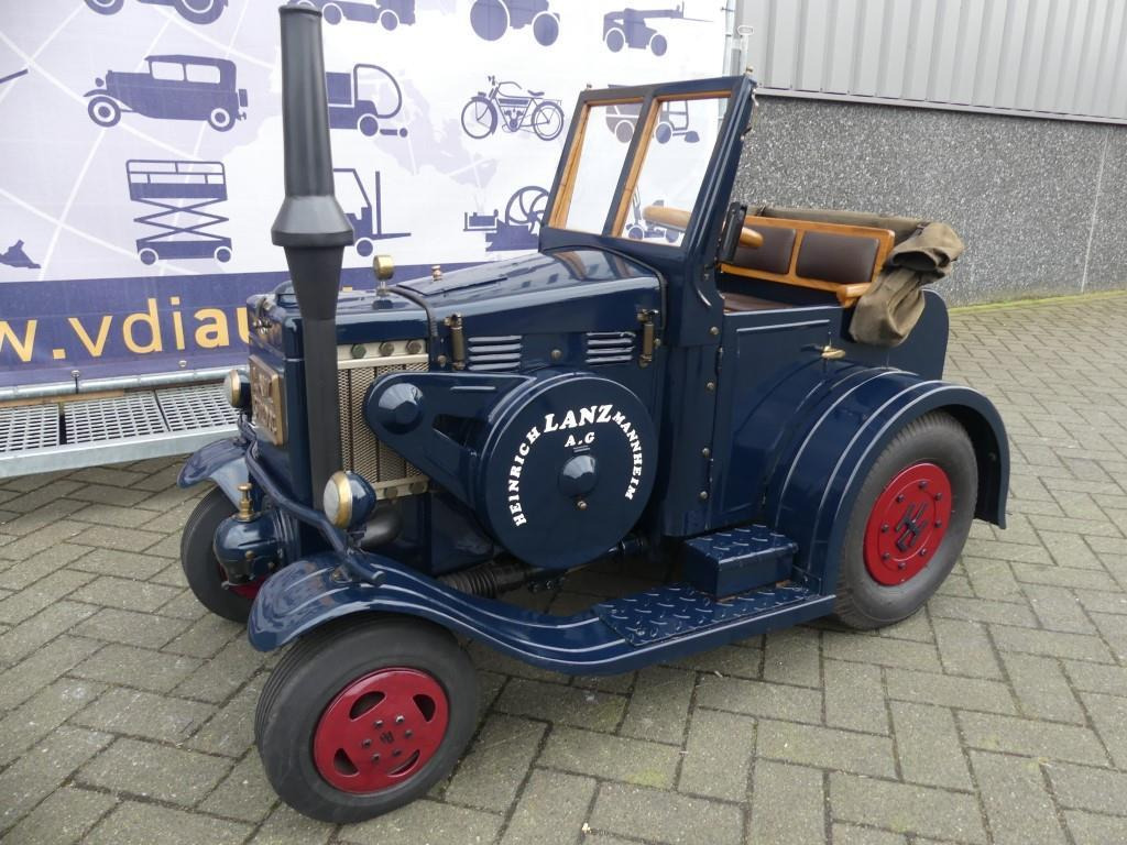 Lanz-Bulldog HR9 Model 1:3 - Traktor: gambar 1 Lanz-Bulldog HR9 Model 1:3 - Traktor: gambar 1