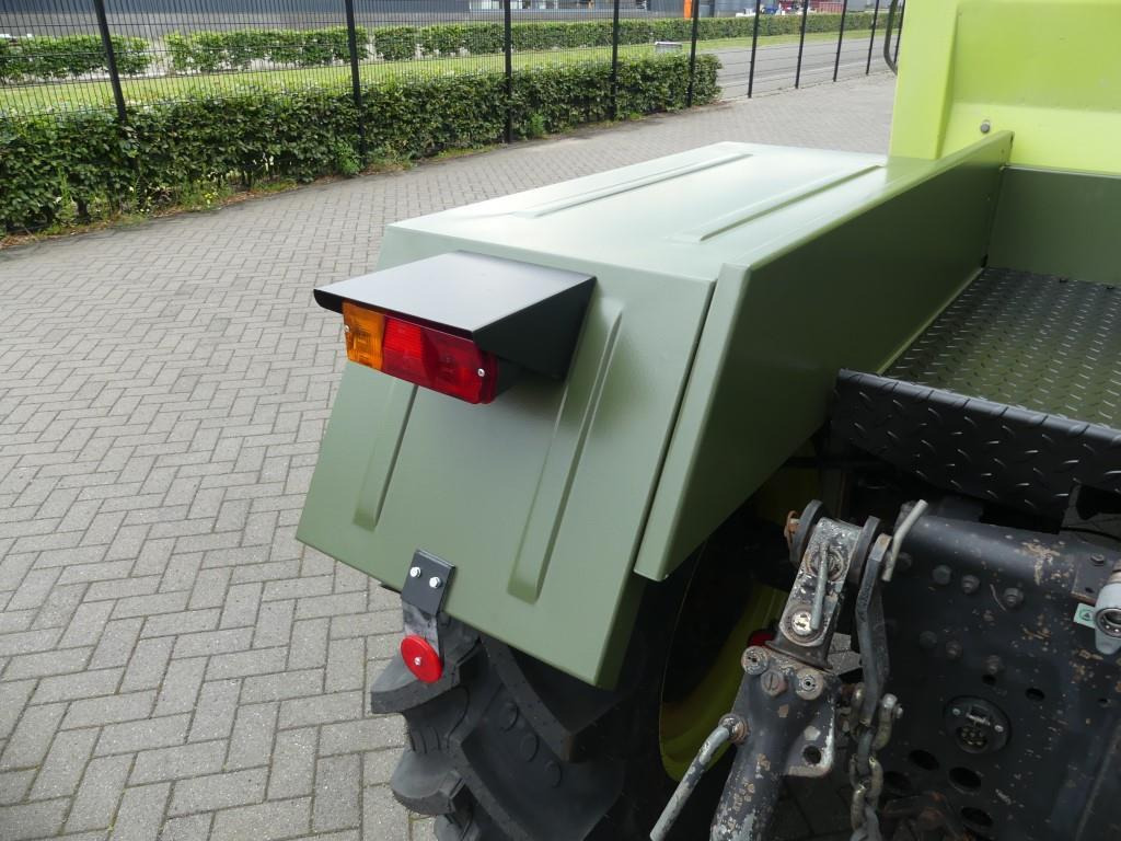 Mercedes Benz MB Trac 700 - Traktor: gambar 4 Mercedes Benz MB Trac 700 - Traktor: gambar 4