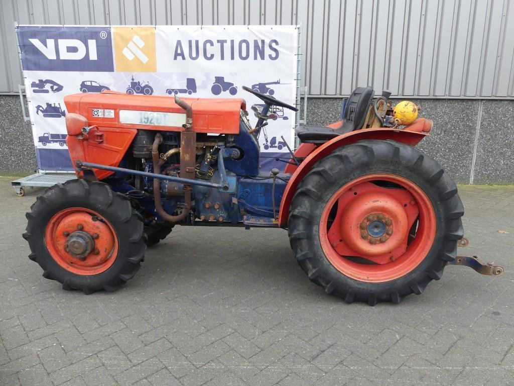 Same 35DT (192 DT) - Traktor: gambar 4 Same 35DT (192 DT) - Traktor: gambar 4