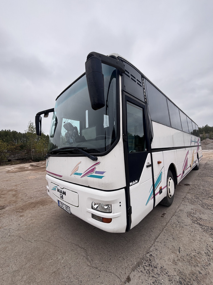 MAN - Bus pariwisata: gambar 1 MAN - Bus pariwisata: gambar 1
