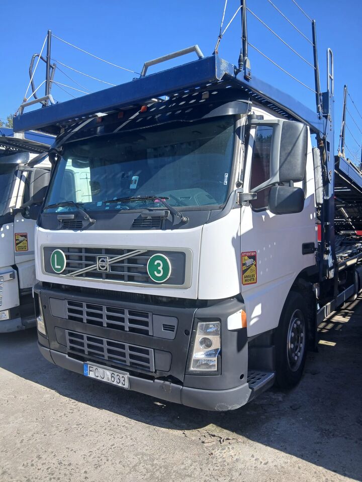 VOLVO FM12 - Truk pengangkut mobil: gambar 1 VOLVO FM12 - Truk pengangkut mobil: gambar 1