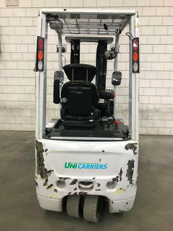 Unicarriers TX 3/18 - Forklift listrik: gambar 3 Unicarriers TX 3/18 - Forklift listrik: gambar 3