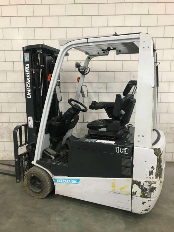 Unicarriers TX 3/18 - Forklift listrik: gambar 2 Unicarriers TX 3/18 - Forklift listrik: gambar 2