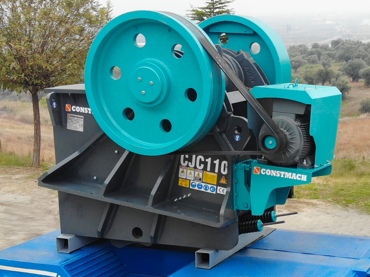 Constmach 420-850 Tph Jaw Crusher Best Price - Penghancur rahang: gambar 5 Constmach 420-850 Tph Jaw Crusher Best Price - Penghancur rahang: gambar 5