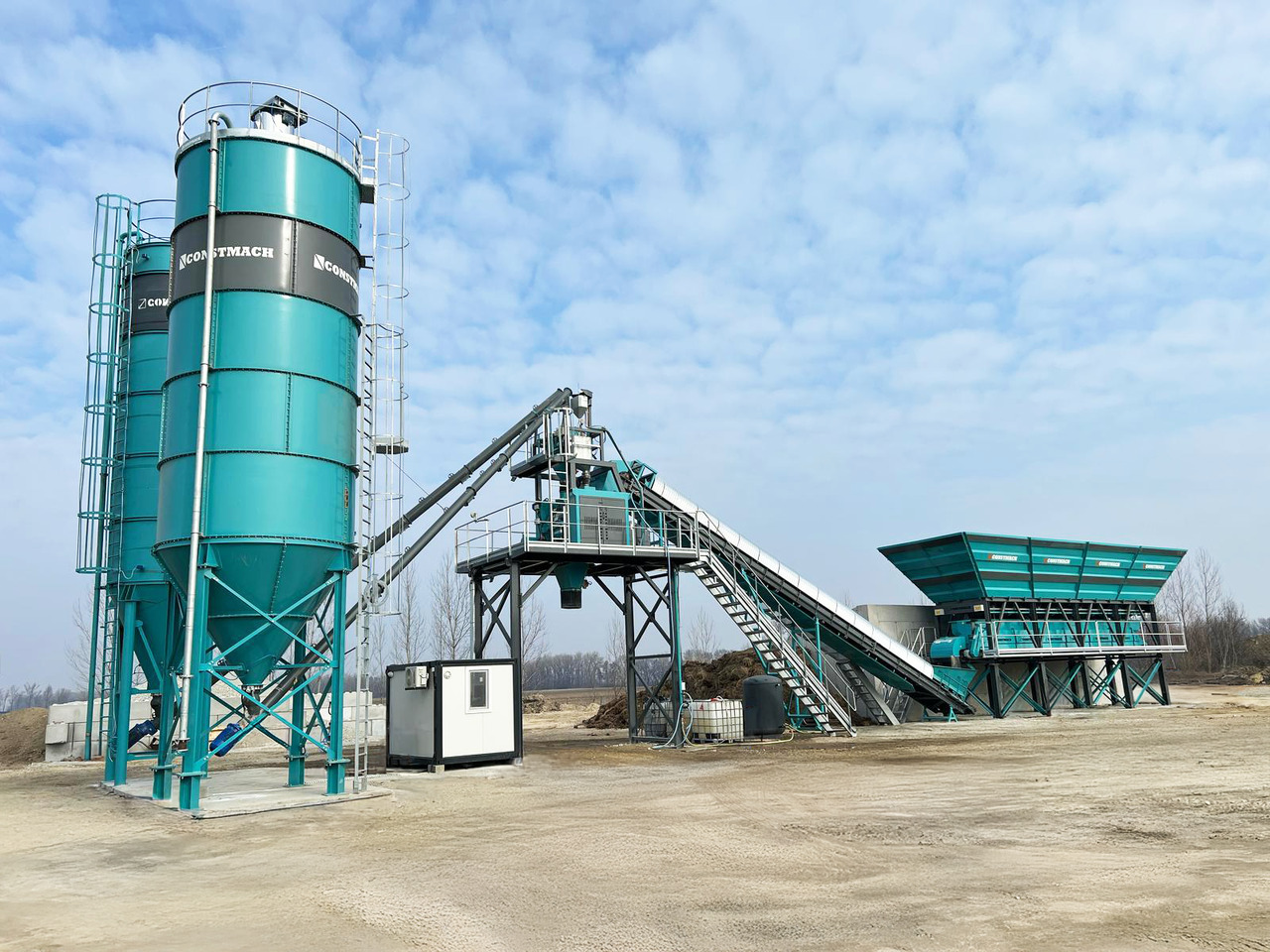 Constmach Centrale à Béton Compacte de 60 m³/h Avec Tapis Roulant - Pabrik beton: gambar 1 Constmach Centrale à Béton Compacte de 60 m³/h Avec Tapis Roulant - Pabrik beton: gambar 1