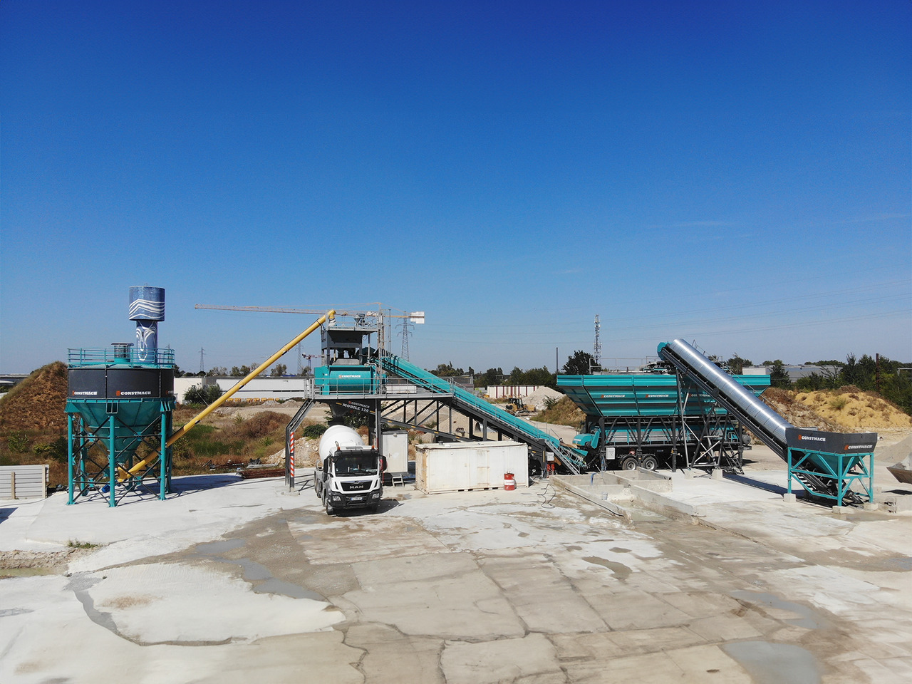 Constmach Centrale à Béton Mobile d'une Capacité de 120 m³/h - Pabrik beton: gambar 3 Constmach Centrale à Béton Mobile d'une Capacité de 120 m³/h - Pabrik beton: gambar 3