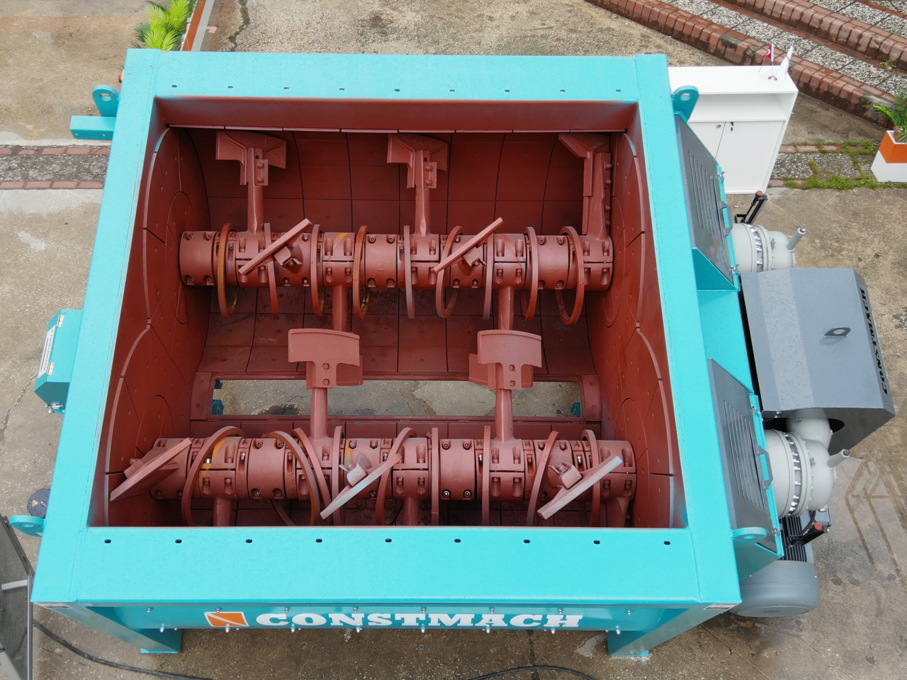 Constmach Double Shaft Concrete Mixer (Paddle Mixer) - Pengaduk semen: gambar 1 Constmach Double Shaft Concrete Mixer (Paddle Mixer) - Pengaduk semen: gambar 1