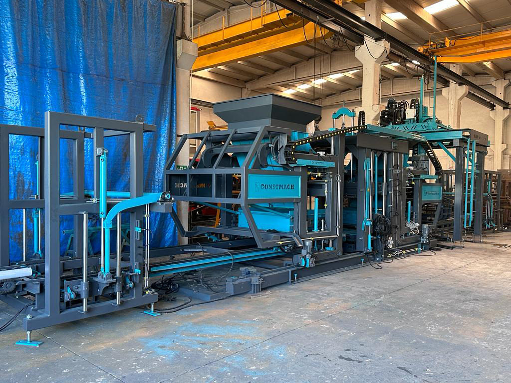 Constmach Machine de Fabrication de Blocs de Béton BS-20 Garantie de 2 ans - Mesin batako: gambar 1 Constmach Machine de Fabrication de Blocs de Béton BS-20 Garantie de 2 ans - Mesin batako: gambar 1