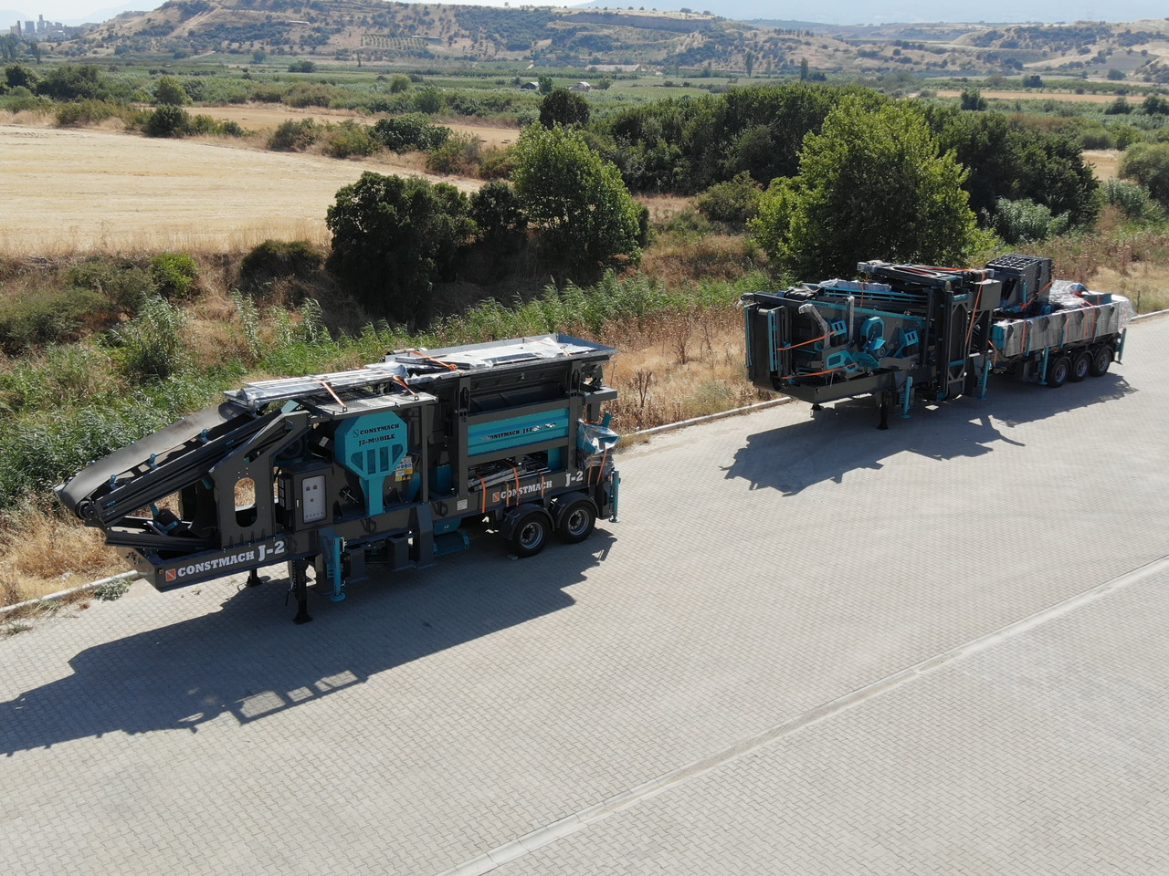 Constmach Mobile Impact Crushing And Screening Plant With Capacity Of 150-200 Tons - Tanaman penghancur mobil: gambar 2 Constmach Mobile Impact Crushing And Screening Plant With Capacity Of 150-200 Tons - Tanaman penghancur mobil: gambar 2