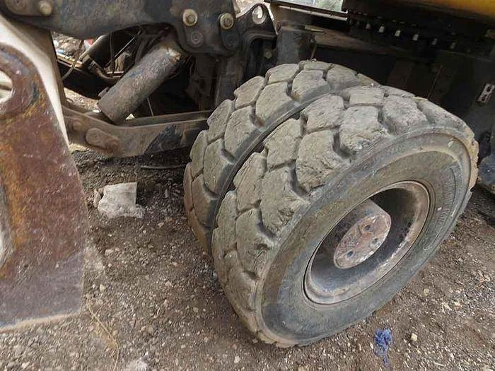 Ekskavator roda CAT M320F: gambar 14