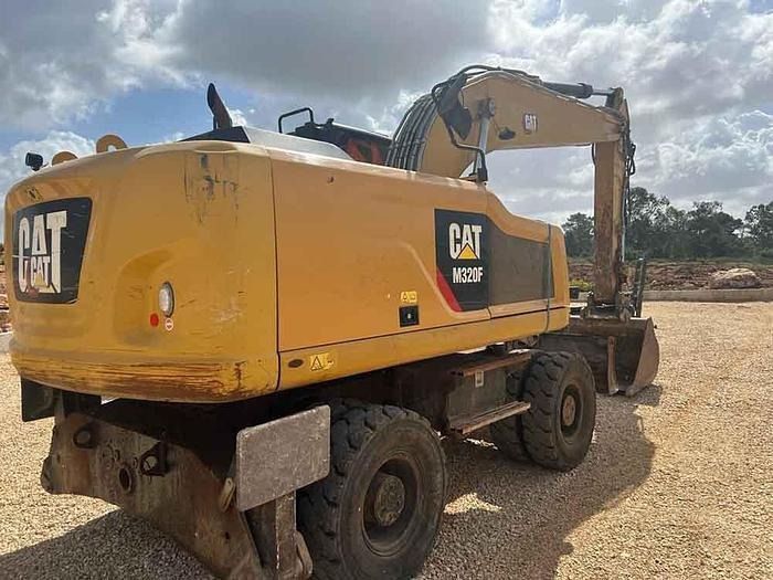 CAT M320F - Ekskavator roda: gambar 2 CAT M320F - Ekskavator roda: gambar 2