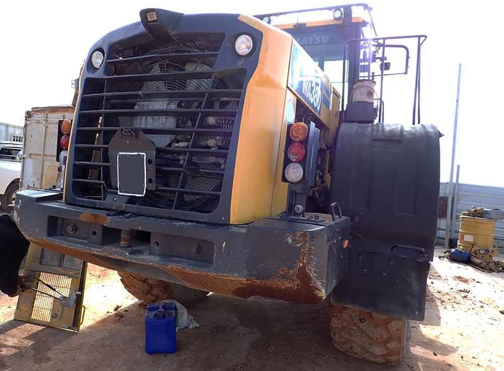 Komatsu WA380-8 - Wheel loader: gambar 5 Komatsu WA380-8 - Wheel loader: gambar 5