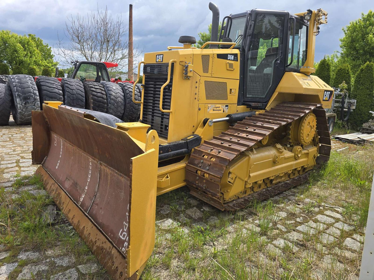 CATERPILLAR D 6 N XL - Bulldozer: gambar 1 CATERPILLAR D 6 N XL - Bulldozer: gambar 1