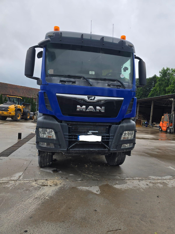 MAN TGS 41.510 - Truk jungkit: gambar 5 MAN TGS 41.510 - Truk jungkit: gambar 5