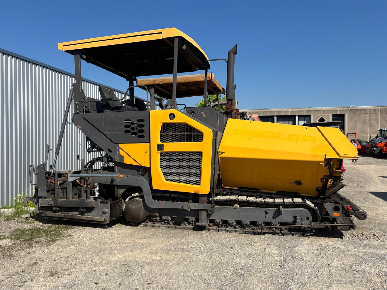 VOLVO ABG 7820C - Paver aspal: gambar 1 VOLVO ABG 7820C - Paver aspal: gambar 1