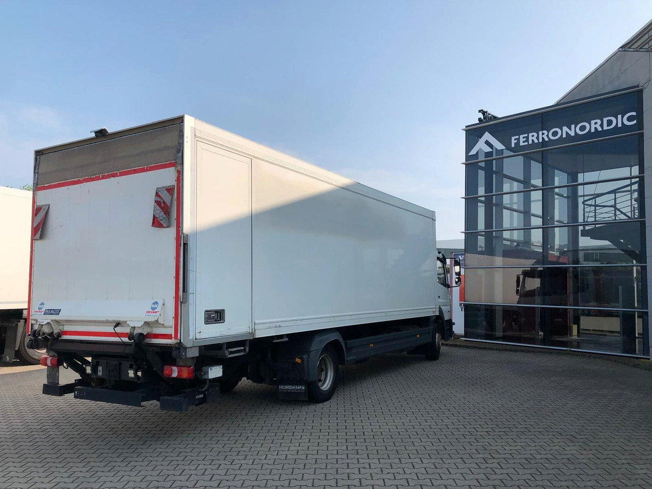 Mercedes-Benz Atego 1530 Frigoblock*3 Verdampfer+Trennwände - Truk berpendingin: gambar 5 Mercedes-Benz Atego 1530 Frigoblock*3 Verdampfer+Trennwände - Truk berpendingin: gambar 5