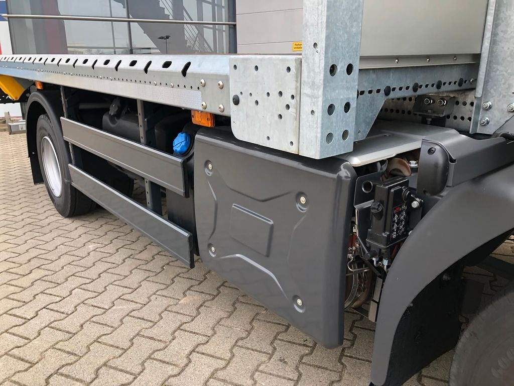 Renault D 10.210 Klima*PTO*Motor Bremse*Blatt Federung Renault D10.210 Klima*2PTO*Motor Bremse*Blatt*Auch Miete - Truk flatbed: gambar 5 Renault D 10.210 Klima*PTO*Motor Bremse*Blatt Federung Renault D10.210 Klima*2PTO*Motor Bremse*Blatt*Auch Miete - Truk flatbed: gambar 5