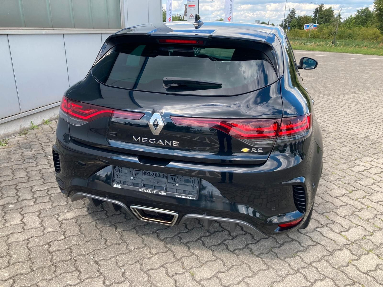 Renault Megane IV Lim. 5-trg. R.S. Trophy TCe 300 - Mobil: gambar 4 Renault Megane IV Lim. 5-trg. R.S. Trophy TCe 300 - Mobil: gambar 4