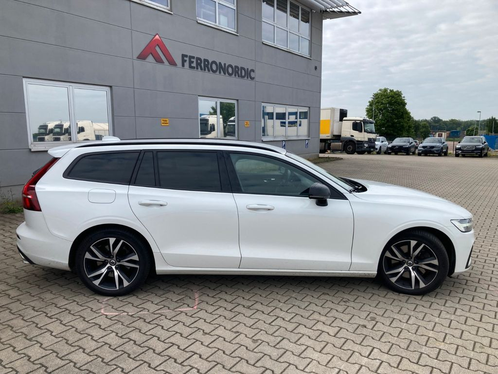 Volvo V60 T6 AWD R-Design Expression Recharge Plug-In Volvo V60 T6 AWD R-Design Expression Recharge Plug-In - Station wagon: gambar 4 Volvo V60 T6 AWD R-Design Expression Recharge Plug-In Volvo V60 T6 AWD R-Design Expression Recharge Plug-In - Station wagon: gambar 4