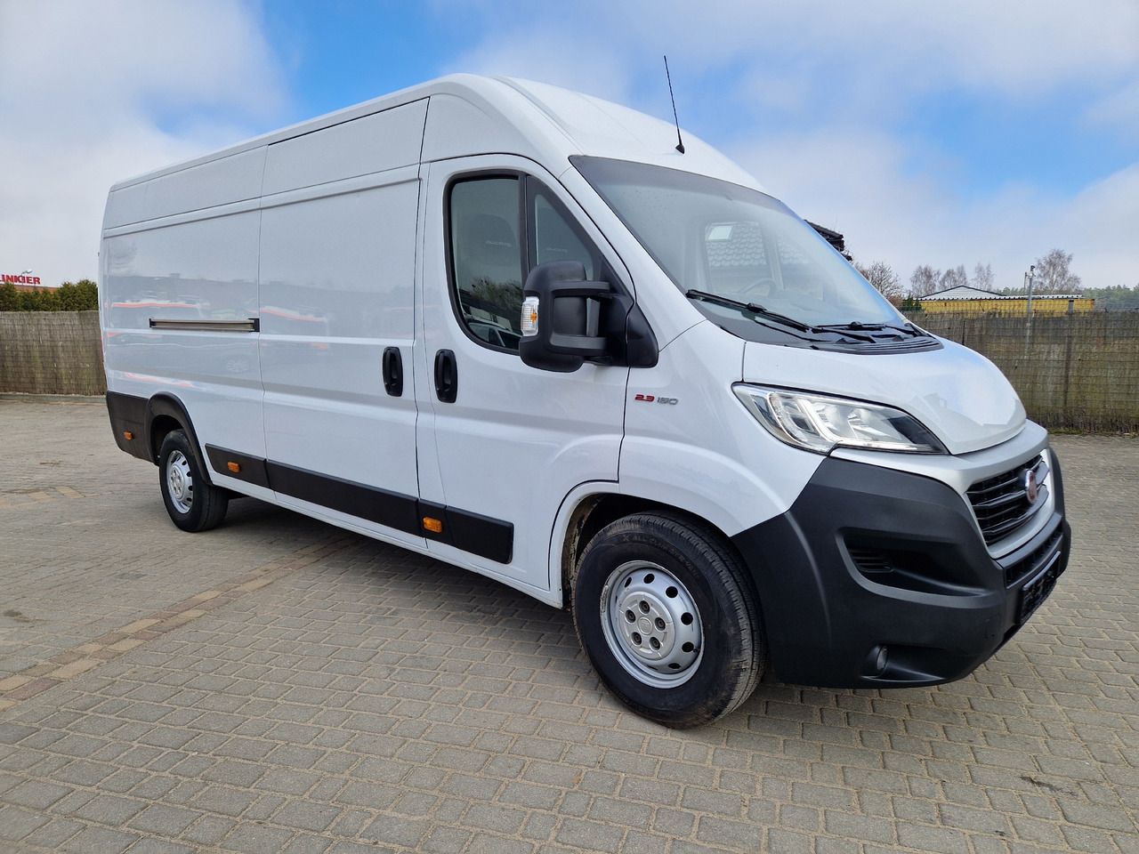 FIAT Ducato 2.3 MAXI - Van panel: gambar 1 FIAT Ducato 2.3 MAXI - Van panel: gambar 1