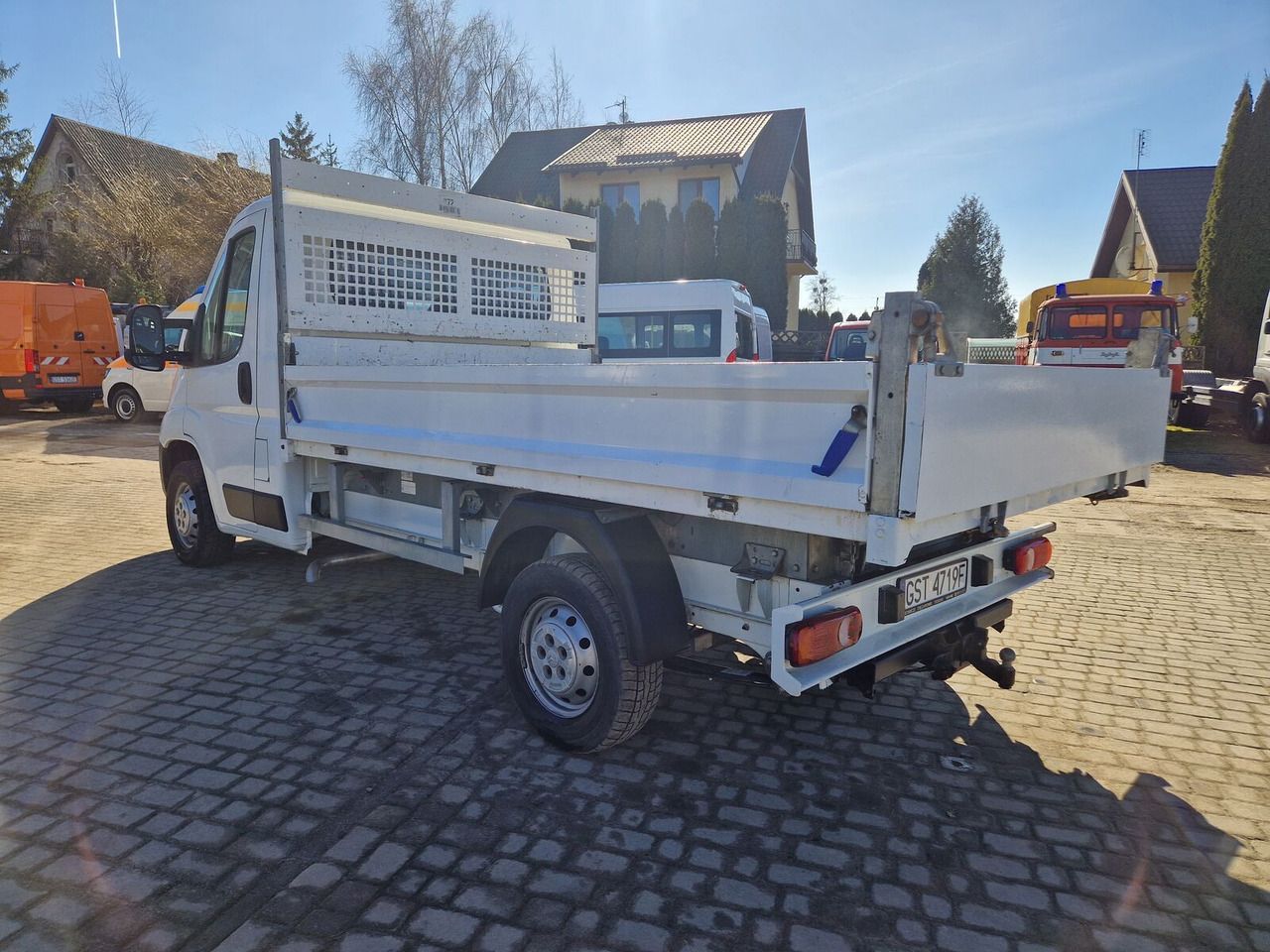 Peugeot Boxer - Van jungkit: gambar 5 Peugeot Boxer - Van jungkit: gambar 5
