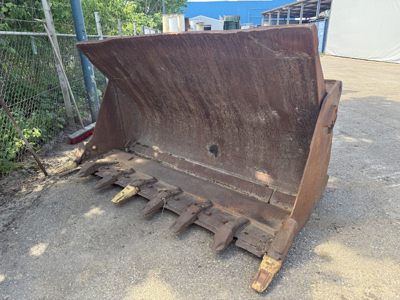 CATERPILLAR 953 - Crawler loader: gambar 1 CATERPILLAR 953 - Crawler loader: gambar 1