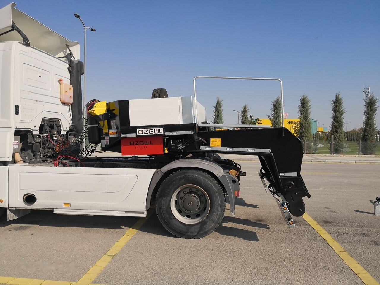 Özgül 2 AXLE LOW LOADER SEMI TRAILER - Semi-trailer low bed: gambar 5 Özgül 2 AXLE LOW LOADER SEMI TRAILER - Semi-trailer low bed: gambar 5