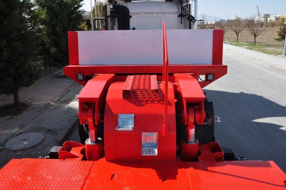 Özgül 6 AXLE LOWBED SEMI TRAILER - Semi-trailer low bed: gambar 3 Özgül 6 AXLE LOWBED SEMI TRAILER - Semi-trailer low bed: gambar 3