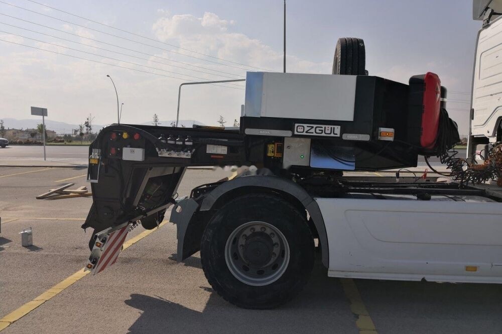 Özgül LOW LOADER LOVBED - Semi-trailer low bed: gambar 3 Özgül LOW LOADER LOVBED - Semi-trailer low bed: gambar 3
