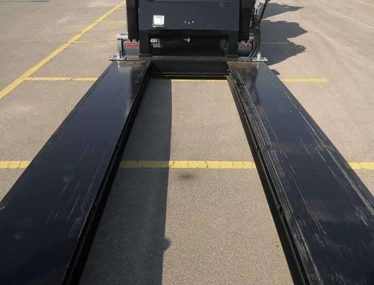 Özgül LOW LOADER LOVBED - Semi-trailer low bed: gambar 4 Özgül LOW LOADER LOVBED - Semi-trailer low bed: gambar 4