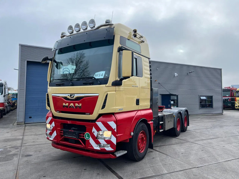 MAN TGX 33.640 6x4 BBS - Tractor head: gambar 2 MAN TGX 33.640 6x4 BBS - Tractor head: gambar 2