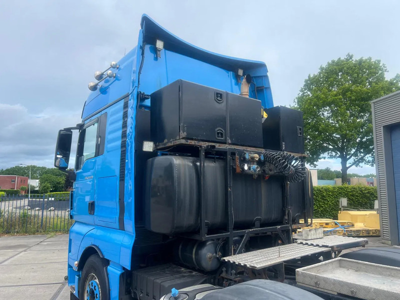 MAN TGX 41.540 8x4/4 BLS - Tractor head: gambar 4 MAN TGX 41.540 8x4/4 BLS - Tractor head: gambar 4