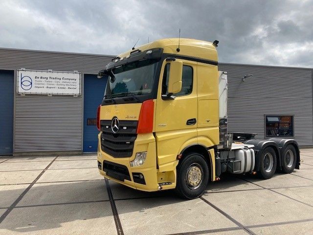Mercedes-Benz Actros 3351 6x4 - Tractor head: gambar 1 Mercedes-Benz Actros 3351 6x4 - Tractor head: gambar 1