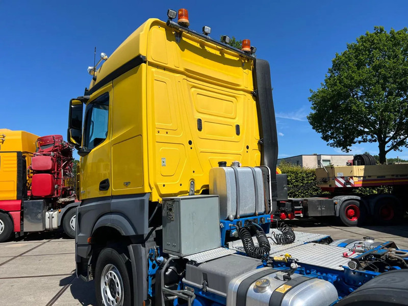 Mercedes-Benz Arocs 2663 6x4 - Tractor head: gambar 3 Mercedes-Benz Arocs 2663 6x4 - Tractor head: gambar 3