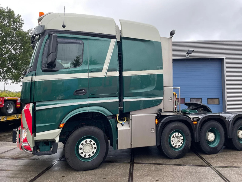 Mercedes-Benz Arocs Arocs 4163 8x4/4 - Tractor head: gambar 2 Mercedes-Benz Arocs Arocs 4163 8x4/4 - Tractor head: gambar 2