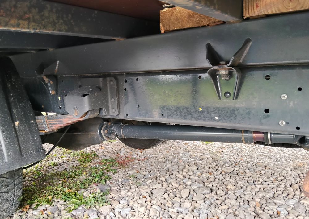 Truk box Iveco Daily: gambar 17 Truk box Iveco Daily: gambar 17