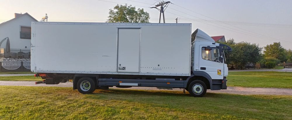 Mercedes-Benz Atego - Truk berpendingin: gambar 4 Mercedes-Benz Atego - Truk berpendingin: gambar 4