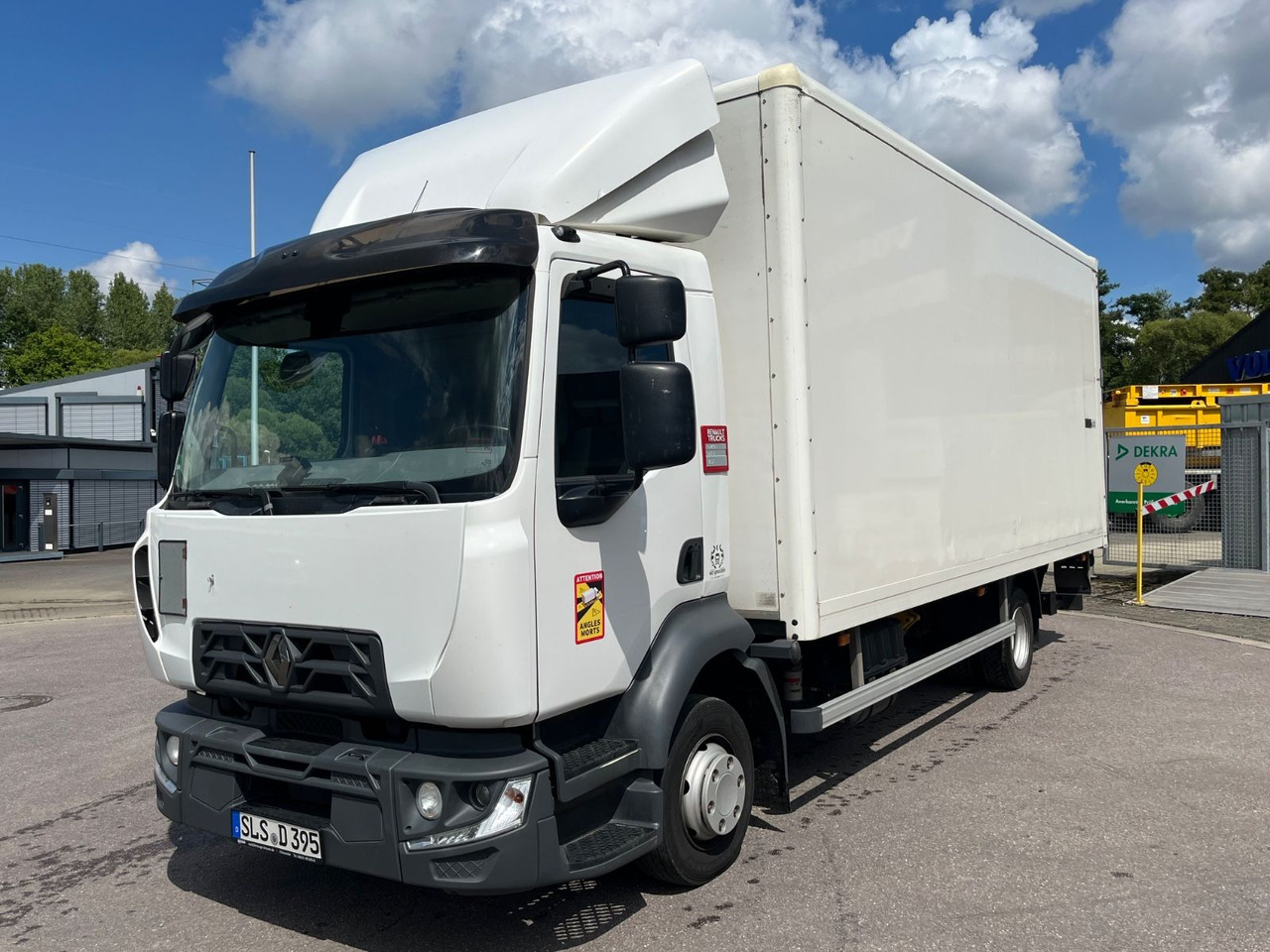 Renault D7.5 210 Kofferaufbau mit LBW - Van box: gambar 1 Renault D7.5 210 Kofferaufbau mit LBW - Van box: gambar 1