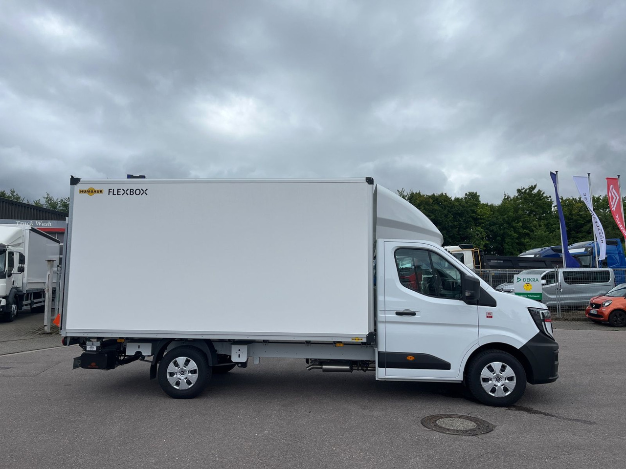 Renault MASTER HUMBAUR KOFFER - Van box: gambar 3 Renault MASTER HUMBAUR KOFFER - Van box: gambar 3