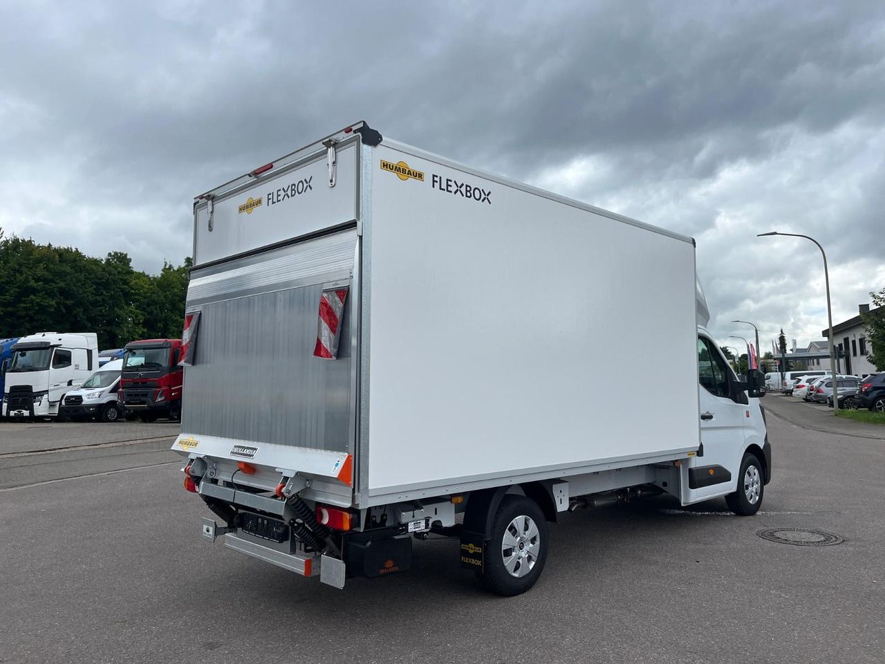 Renault MASTER HUMBAUR KOFFER - Van box: gambar 4 Renault MASTER HUMBAUR KOFFER - Van box: gambar 4