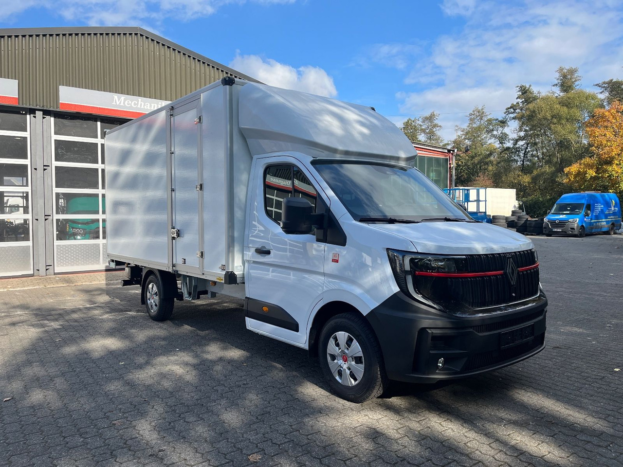 Renault MASTER MIT HUMBAUR KOFFERAUFBAU - Van box: gambar 2 Renault MASTER MIT HUMBAUR KOFFERAUFBAU - Van box: gambar 2