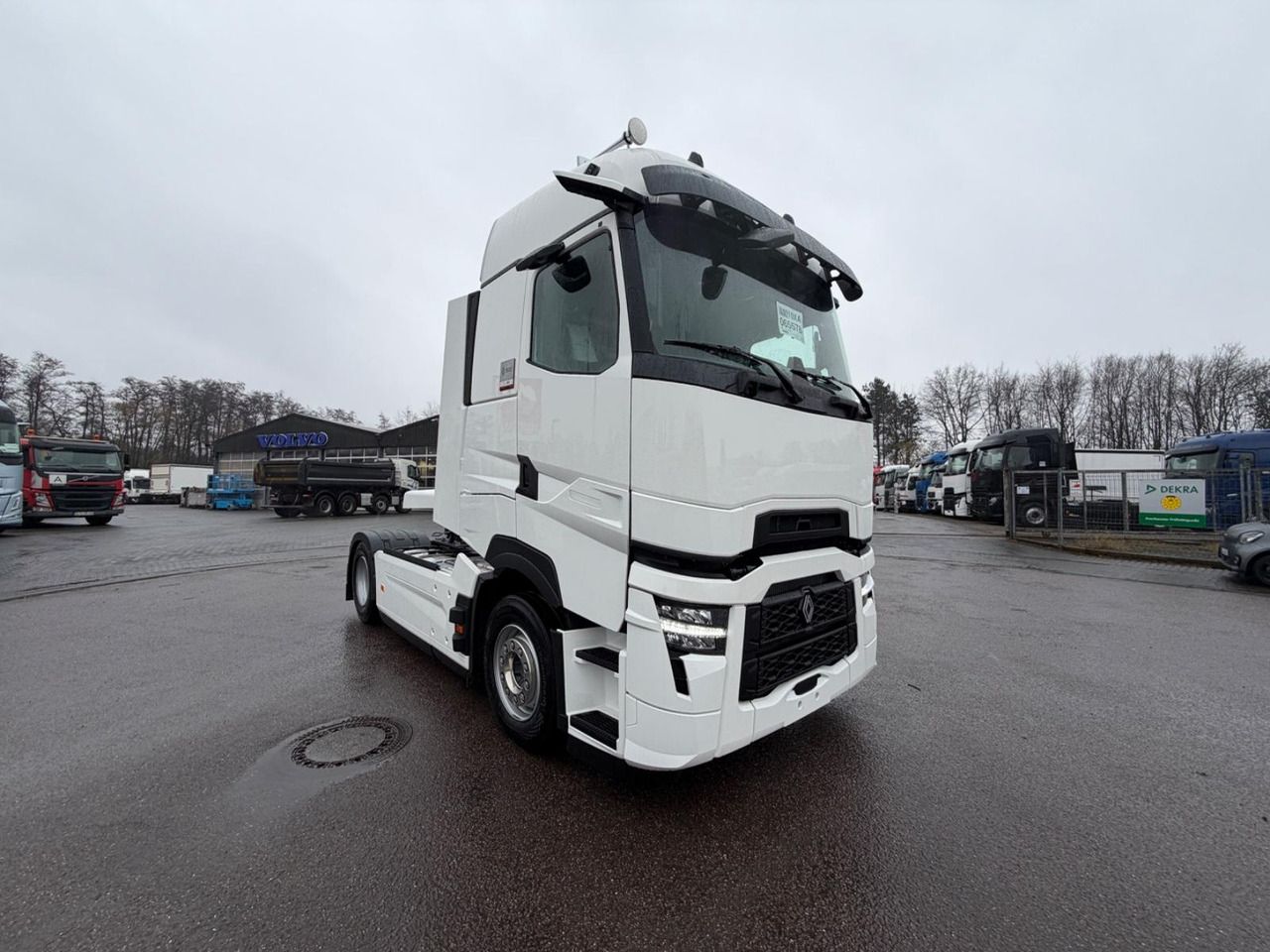 Renault T 520 4x2 SZM - Tractor head: gambar 2 Renault T 520 4x2 SZM - Tractor head: gambar 2