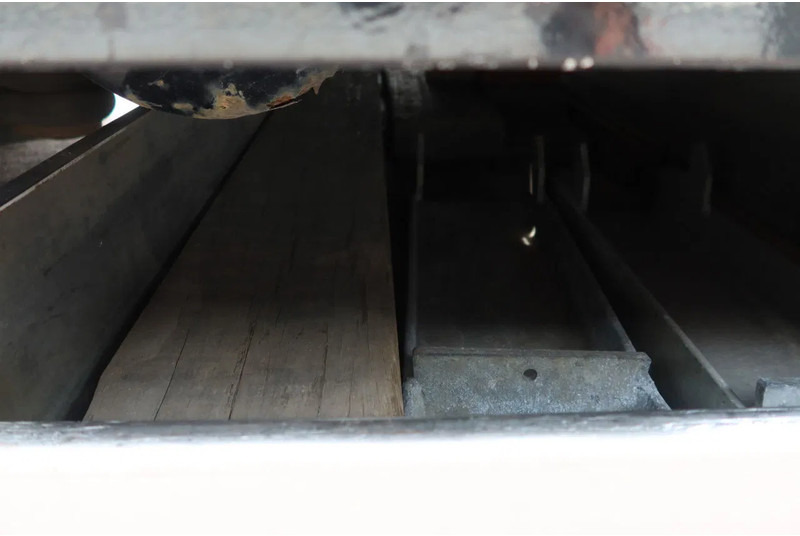 Semi-trailer low bed Broshuis 4A0u-16-40: gambar 15