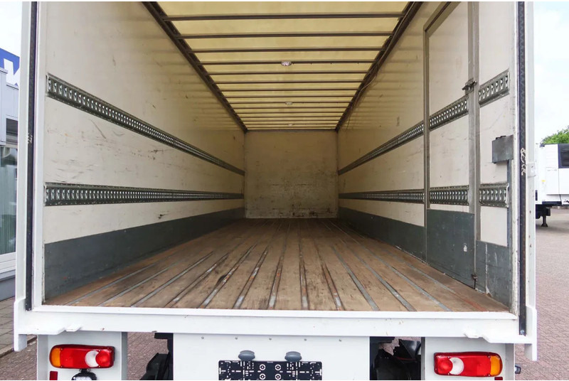 DAF CF 290 Bak+Klep Dhollandia 2.000 kg - Truk box: gambar 4 DAF CF 290 Bak+Klep Dhollandia 2.000 kg - Truk box: gambar 4